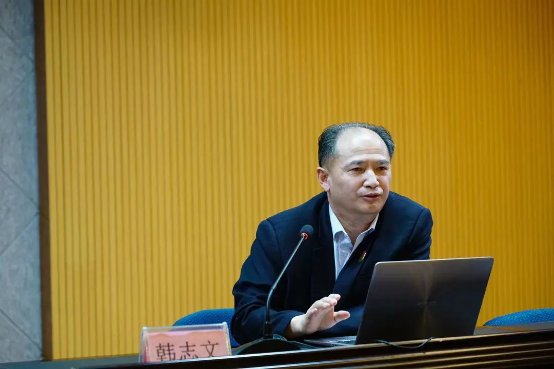 贵州文艺人才培训交流中心